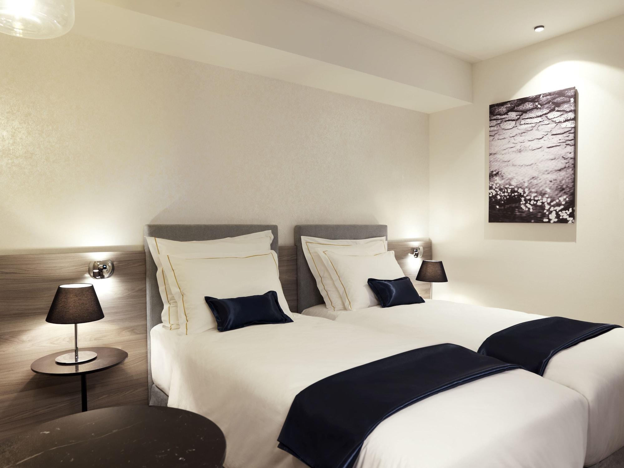 Hotel Slovenija - Terme & Wellness Lifeclass Portoroz Luaran gambar A typical room at the hotel