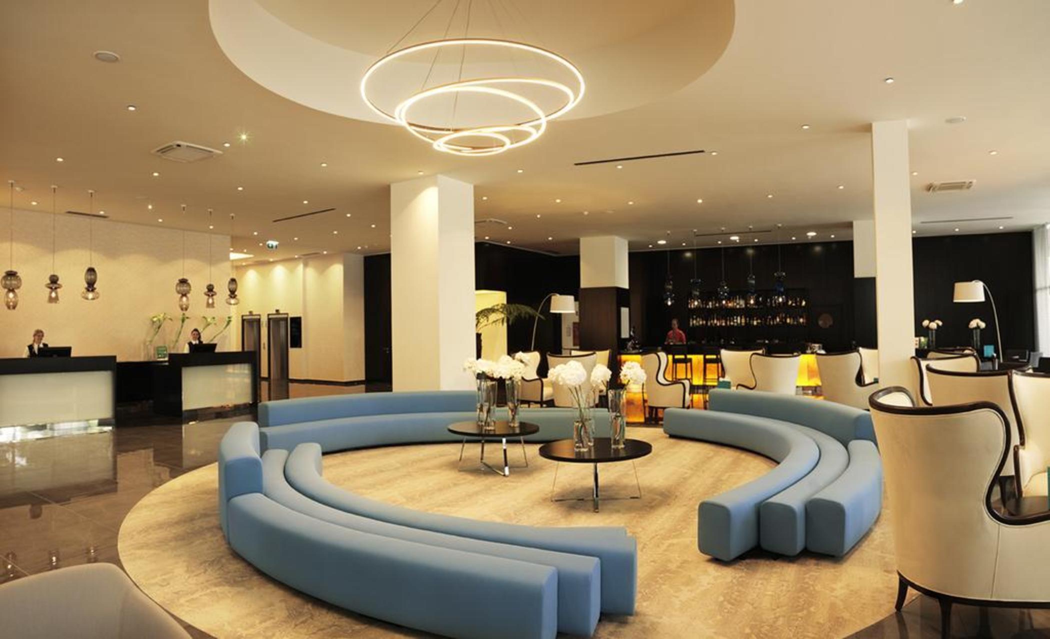 Hotel Slovenija - Terme & Wellness Lifeclass Portoroz Luaran gambar The lobby of the hotel