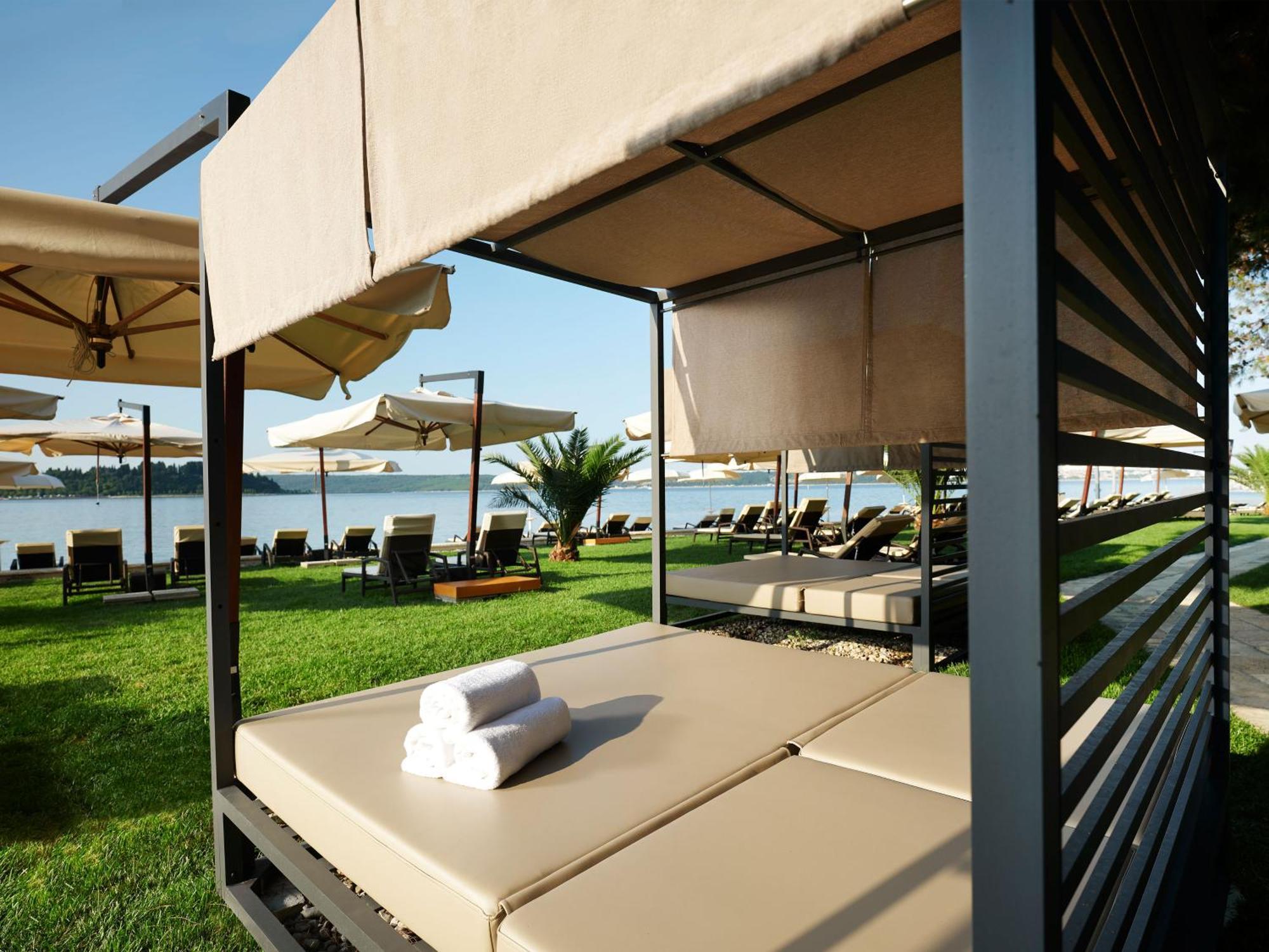 Hotel Slovenija - Terme & Wellness Lifeclass Portoroz Luaran gambar Beach at the Hotel